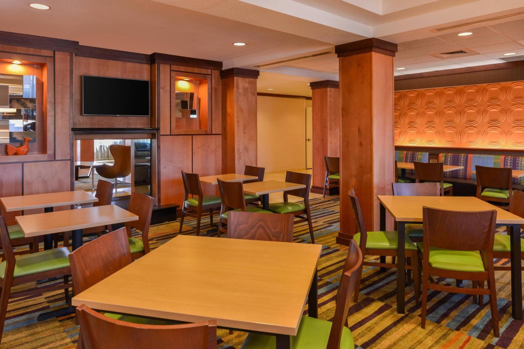 Fairfield Inn & Suites Santa Maria Exteriér fotografie